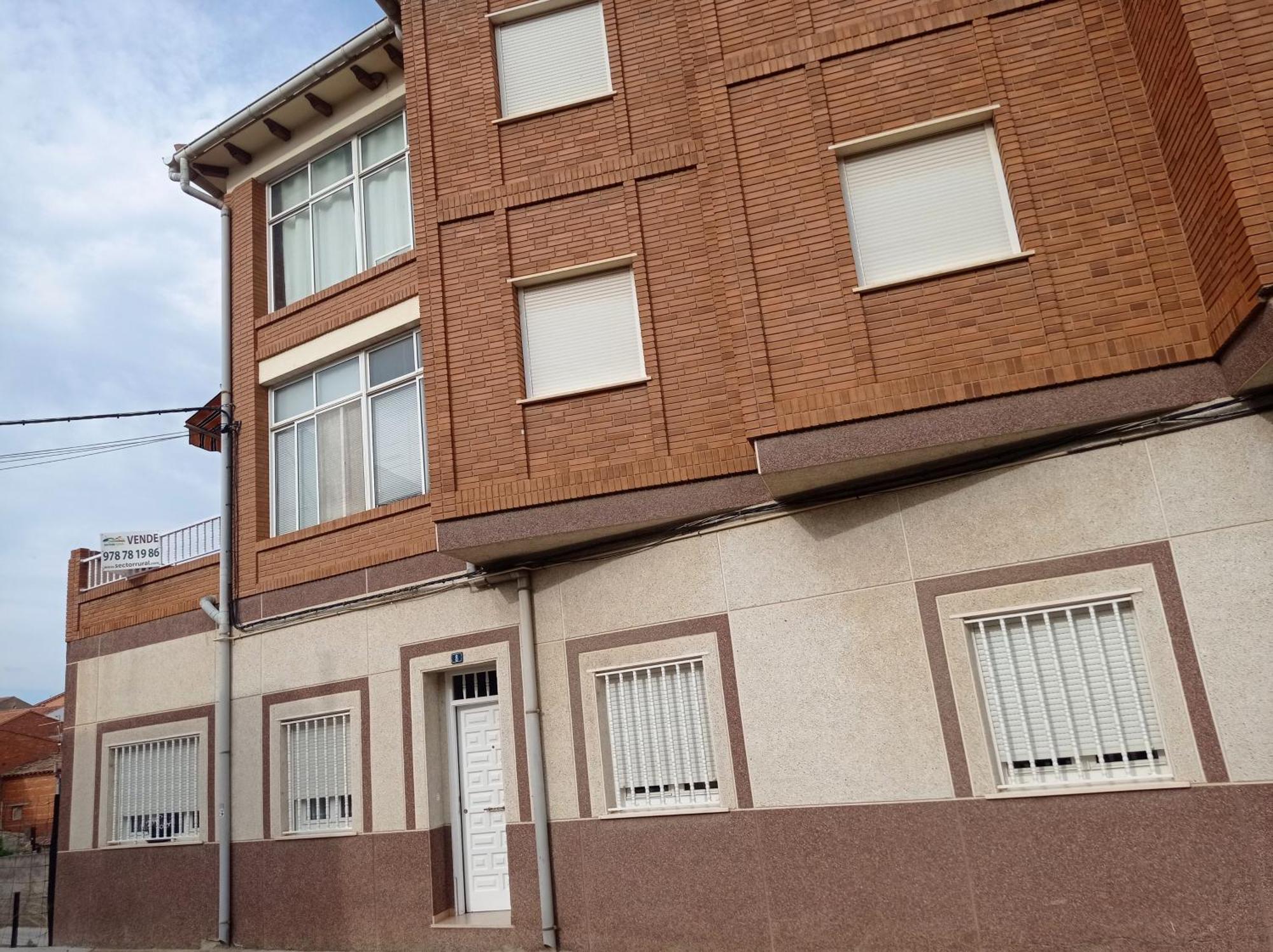 Feriado, Con Parking Incluido
